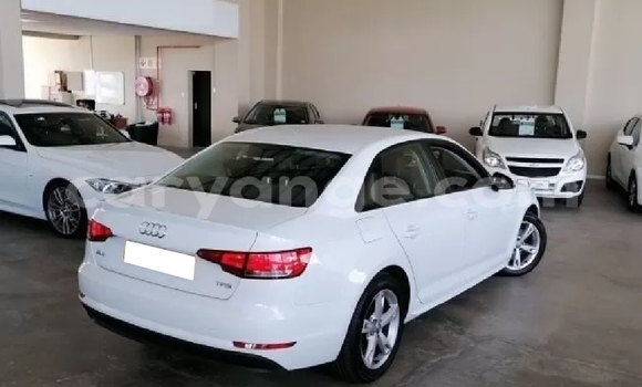 Acheter Occasion Voiture Audi A4 Blanc à Windhoek, Namibie Acheter Occasion Voiture Audi A4 Blanc à Windhoek, Namibie