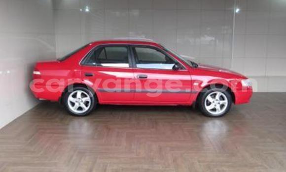 Acheter Occasion Voiture Toyota Corolla Rouge à Windhoek, Namibie Acheter Occasion Voiture Toyota Corolla Rouge à Windhoek, Namibie