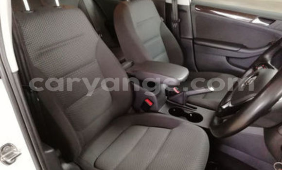 Acheter Occasion Voiture Volkswagen Jetta Blanc à Windhoek, Namibie Acheter Occasion Voiture Volkswagen Jetta Blanc à Windhoek, Namibie