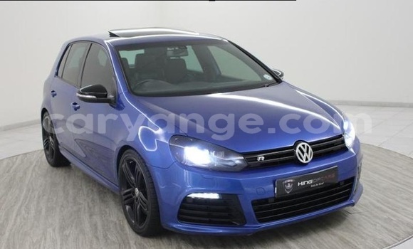 Acheter Occasion Voiture Volkswagen Golf Bleu à Windhoek, Namibie