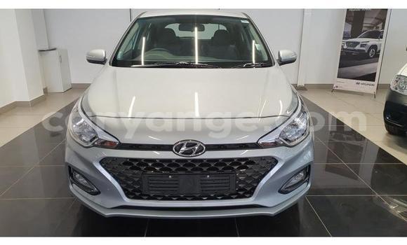 Acheter Occasion Voiture Hyundai I20 Gris à Windhoek, Namibie Acheter Occasion Voiture Hyundai I20 Gris à Windhoek, Namibie