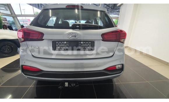 Acheter Occasion Voiture Hyundai I20 Gris à Windhoek, Namibie Acheter Occasion Voiture Hyundai I20 Gris à Windhoek, Namibie