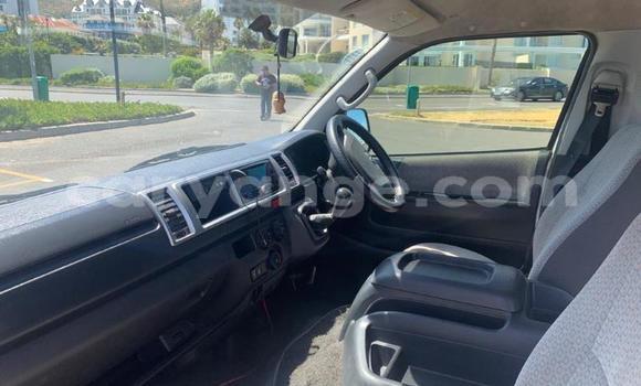 Acheter Occasion Voiture Toyota 2000GT Blanc à Windhoek, Namibie Acheter Occasion Voiture Toyota 2000GT Blanc à Windhoek, Namibie