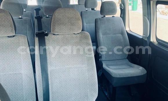 Acheter Occasion Voiture Toyota 2000GT Blanc à Windhoek, Namibie Acheter Occasion Voiture Toyota 2000GT Blanc à Windhoek, Namibie