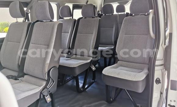 Acheter Occasion Voiture Toyota 4Runner Blanc à Windhoek, Namibie Acheter Occasion Voiture Toyota 4Runner Blanc à Windhoek, Namibie