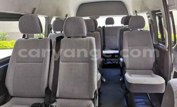 Acheter Occasion Voiture Toyota 4Runner Blanc à Windhoek, Namibie Acheter Occasion Voiture Toyota 4Runner Blanc à Windhoek, Namibie