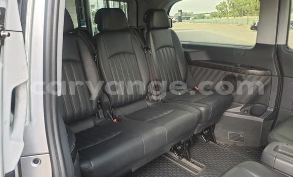 Acheter Occasion Voiture Mercedes-Benz Viano Gris à Windhoek, Namibie Acheter Occasion Voiture Mercedes-Benz Viano Gris à Windhoek, Namibie
