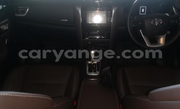 Acheter Occasion Voiture Toyota Fortuner Noir à Karasburg, Karas Acheter Occasion Voiture Toyota Fortuner Noir à Karasburg, Karas