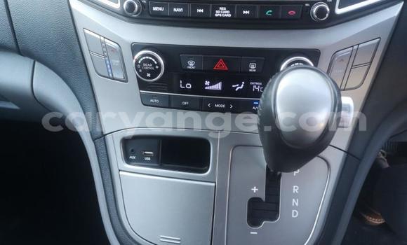 Acheter Occasion Voiture Hyundai H1 Blanc à Karasburg, Karas Acheter Occasion Voiture Hyundai H1 Blanc à Karasburg, Karas