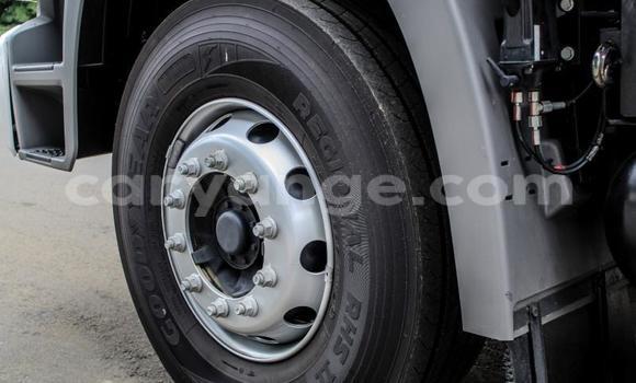 Acheter Occasion Utilitaire Mitsubishi L400 Blanc à Windhoek, Namibie Acheter Occasion Utilitaire Mitsubishi L400 Blanc à Windhoek, Namibie