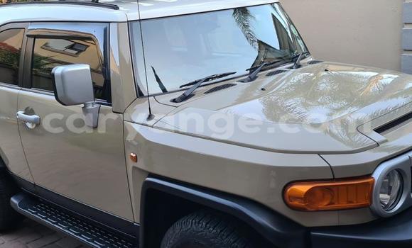 Buy Used Toyota FJ Cruiser Beige Car in Windhoek in Namibia Buy Used Toyota FJ Cruiser Beige Car in Windhoek in Namibia