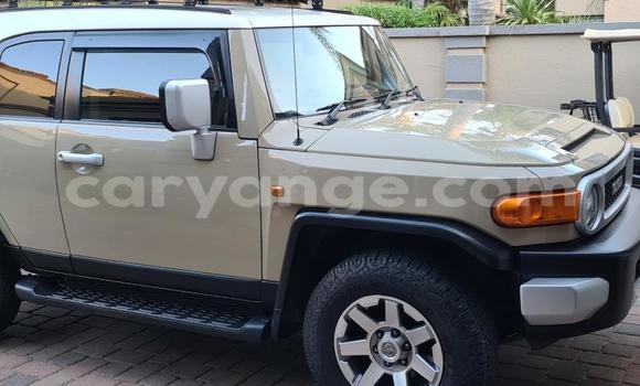 Buy Used Toyota FJ Cruiser Beige Car in Windhoek in Namibia Buy Used Toyota FJ Cruiser Beige Car in Windhoek in Namibia