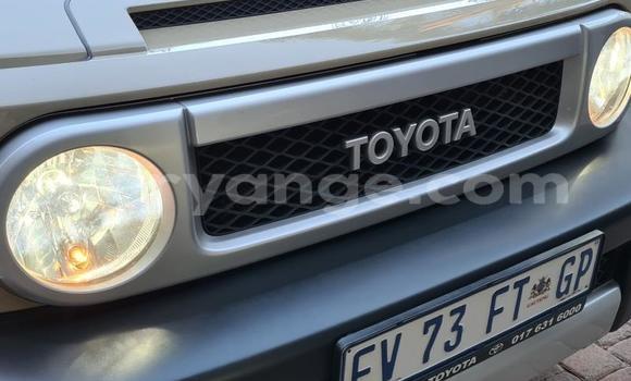 Buy Used Toyota FJ Cruiser Beige Car in Windhoek in Namibia Buy Used Toyota FJ Cruiser Beige Car in Windhoek in Namibia