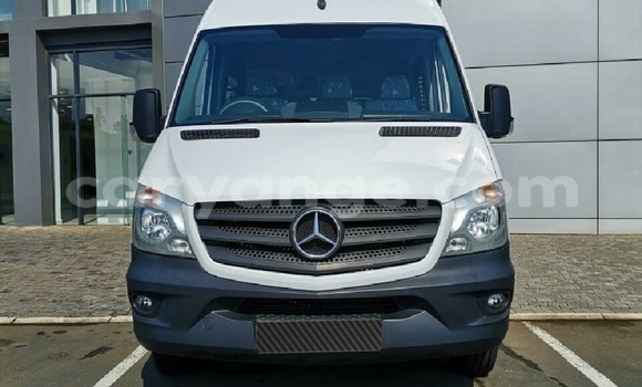 Buy Used Mercedes‒Benz Sprinter White Truck in Windhoek in Namibia
