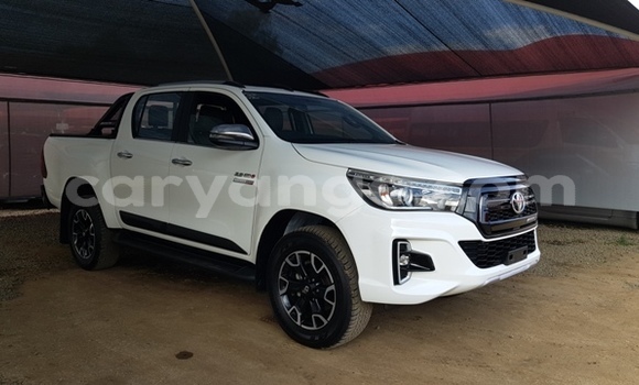 Buy Used Toyota Hilux White Car in Windhoek in Namibia Buy Used Toyota Hilux White Car in Windhoek in Namibia