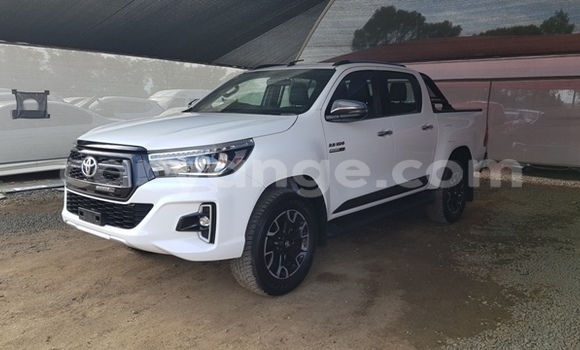 Buy Used Toyota Hilux White Car in Windhoek in Namibia Buy Used Toyota Hilux White Car in Windhoek in Namibia
