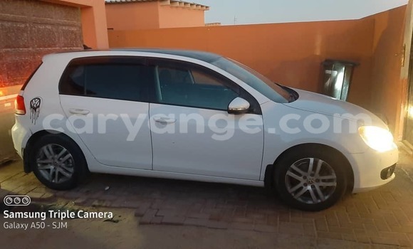 Buy Used Volkswagen Golf White Car in Walvis Bay in Namibia Buy Used Volkswagen Golf White Car in Walvis Bay in Namibia