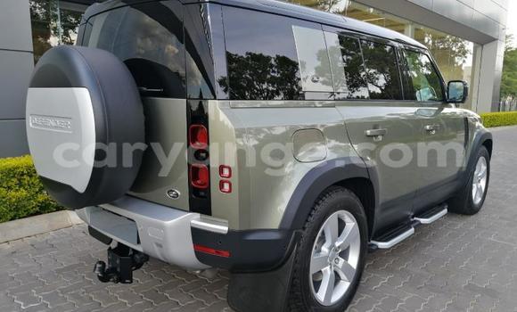 Buy Used Land Rover Defender Beige Car in Grootfontein in Namibia Buy Used Land Rover Defender Beige Car in Grootfontein in Namibia