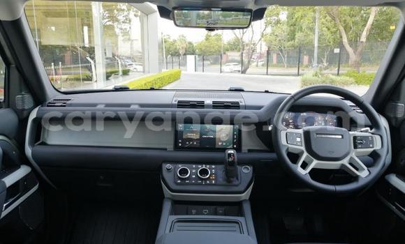 Buy Used Land Rover Defender Beige Car in Grootfontein in Namibia Buy Used Land Rover Defender Beige Car in Grootfontein in Namibia