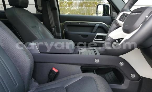 Buy Used Land Rover Defender Beige Car in Grootfontein in Namibia Buy Used Land Rover Defender Beige Car in Grootfontein in Namibia