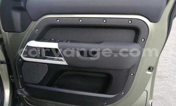 Buy Used Land Rover Defender Beige Car in Grootfontein in Namibia Buy Used Land Rover Defender Beige Car in Grootfontein in Namibia