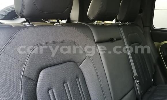 Buy Used Land Rover Defender Beige Car in Grootfontein in Namibia Buy Used Land Rover Defender Beige Car in Grootfontein in Namibia