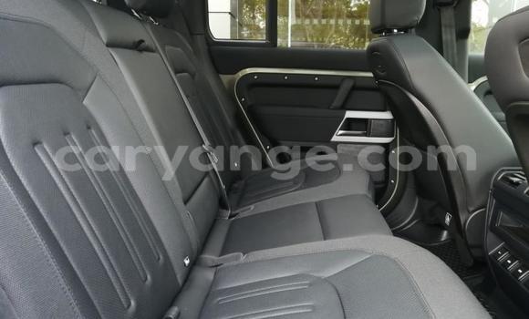Buy Used Land Rover Defender Beige Car in Grootfontein in Namibia Buy Used Land Rover Defender Beige Car in Grootfontein in Namibia
