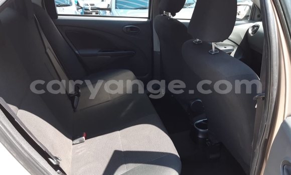 Acheter Occasion Voiture Toyota Etios Marron à Windhoek, Namibie Acheter Occasion Voiture Toyota Etios Marron à Windhoek, Namibie