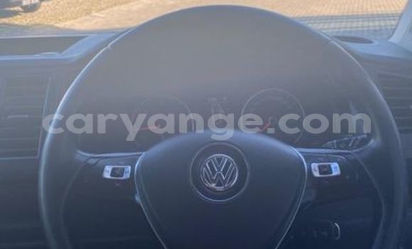 Acheter Occasion Voiture Volkswagen Transporter Blanc à Otavi, Oshikoto Acheter Occasion Voiture Volkswagen Transporter Blanc à Otavi, Oshikoto