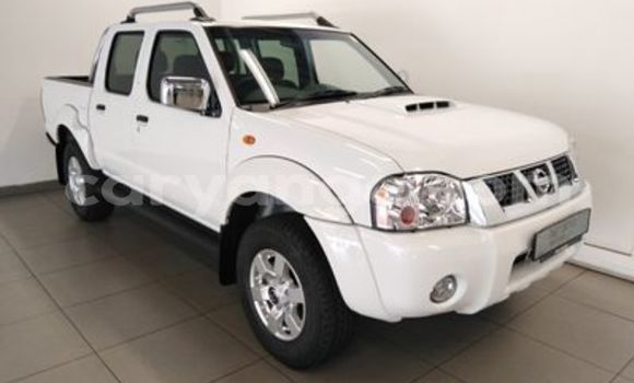 Acheter Occasion Voiture Nissan NP 300 Blanc à Gobabis, Omaheke