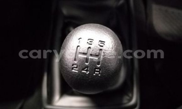 Buy Used Nissan NP 300 White Car in Gobabis in Omaheke Buy Used Nissan NP 300 White Car in Gobabis in Omaheke