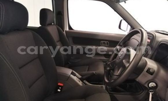 Buy Used Nissan NP 300 White Car in Gobabis in Omaheke Buy Used Nissan NP 300 White Car in Gobabis in Omaheke