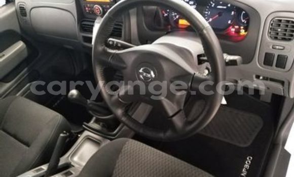 Buy Used Nissan NP 300 White Car in Gobabis in Omaheke Buy Used Nissan NP 300 White Car in Gobabis in Omaheke