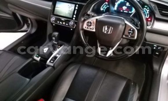 Acheter Occasion Voiture Honda Civic Gris à Swakopmund, Namibie Acheter Occasion Voiture Honda Civic Gris à Swakopmund, Namibie