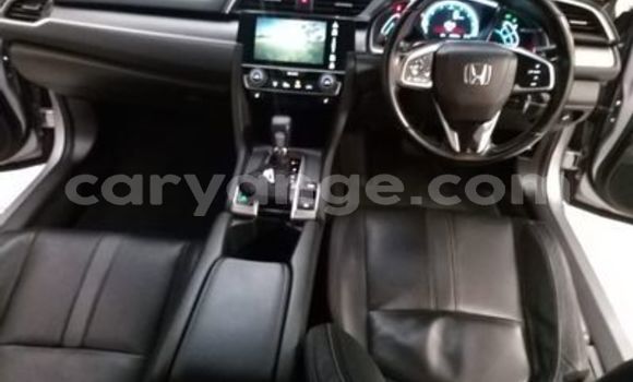 Acheter Occasion Voiture Honda Civic Gris à Swakopmund, Namibie Acheter Occasion Voiture Honda Civic Gris à Swakopmund, Namibie