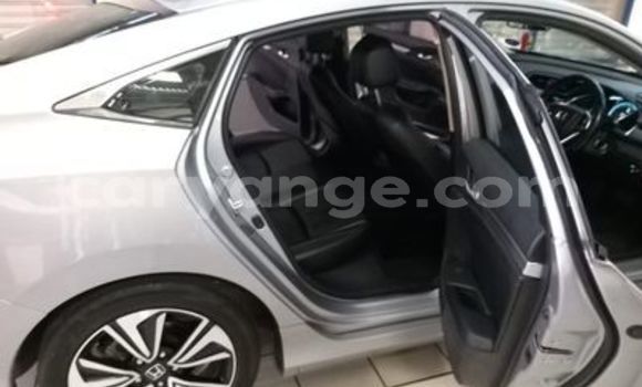 Acheter Occasion Voiture Honda Civic Gris à Swakopmund, Namibie Acheter Occasion Voiture Honda Civic Gris à Swakopmund, Namibie