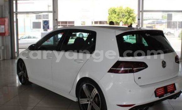 Acheter Occasion Voiture Volkswagen Golf GTI Blanc à Outjo, Kunene Acheter Occasion Voiture Volkswagen Golf GTI Blanc à Outjo, Kunene