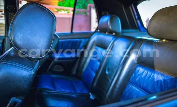 Acheter Occasion Voiture Volkswagen Golf Bleu à Windhoek, Namibie Acheter Occasion Voiture Volkswagen Golf Bleu à Windhoek, Namibie