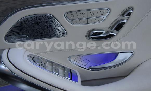 Acheter Occasion Voiture Mercedes-Benz S–Class Gris à Windhoek, Namibie Acheter Occasion Voiture Mercedes-Benz S–Class Gris à Windhoek, Namibie