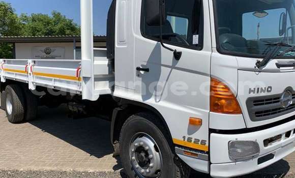 Buy Used Hino 300 Series White Truck in Windhoek in Namibia