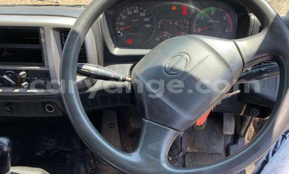 Buy Used Hino 300 Series White Truck in Windhoek in Namibia Buy Used Hino 300 Series White Truck in Windhoek in Namibia