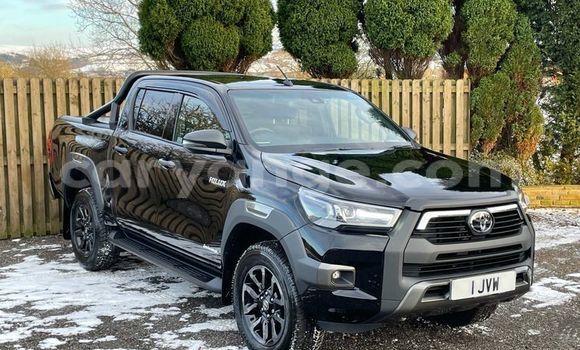 Buy Used Toyota Hilux Black Car in Henties Bay in Erongo Buy Used Toyota Hilux Black Car in Henties Bay in Erongo