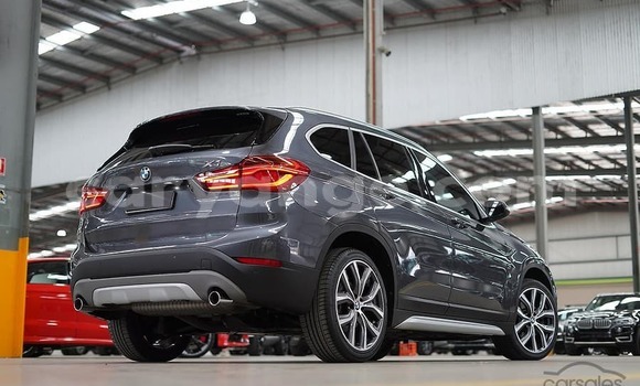 Acheter Occasion Voiture BMW X1 Gris à Windhoek, Namibie Acheter Occasion Voiture BMW X1 Gris à Windhoek, Namibie