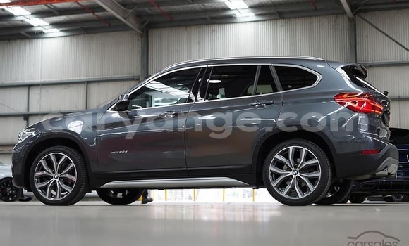 Acheter Occasion Voiture BMW X1 Gris à Windhoek, Namibie Acheter Occasion Voiture BMW X1 Gris à Windhoek, Namibie