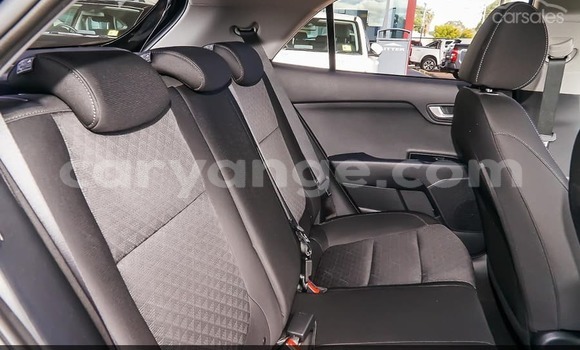 Acheter Occasion Voiture Kia Rio Noir à Windhoek, Namibie Acheter Occasion Voiture Kia Rio Noir à Windhoek, Namibie