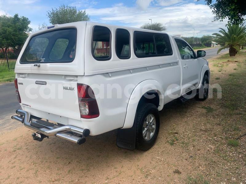 Big with watermark toyota hilux namibia windhoek 15965