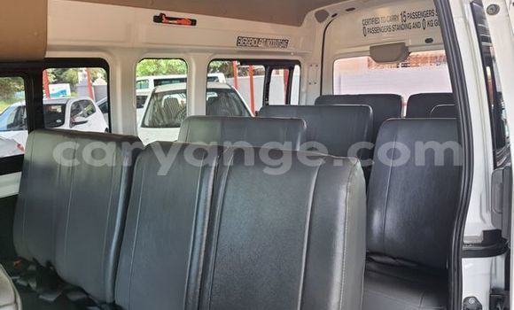 Buy Used Nissan Livina White Car in Windhoek in Namibia Buy Used Nissan Livina White Car in Windhoek in Namibia