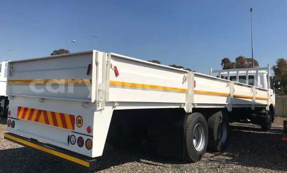 Buy Used Nissan UD White Truck in Windhoek in Namibia Buy Used Nissan UD White Truck in Windhoek in Namibia