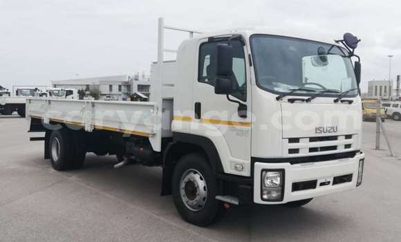 Buy Used Isuzu FTR 850 White Truck in Henties Bay in Erongo