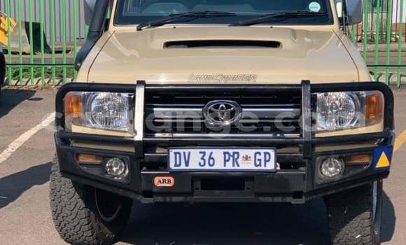 Buy Used Toyota Land Cruiser Beige Car in Warmbad in Karas Buy Used Toyota Land Cruiser Beige Car in Warmbad in Karas